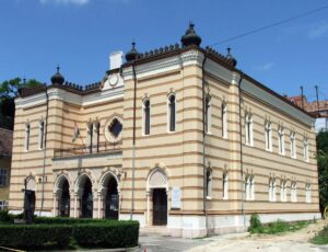 Az esztergomi zsinagóga napjainkban